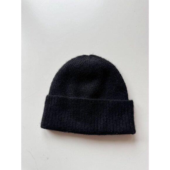Aritzia AUXILIARY Black Polyamide Alpaca Wool Blend Knit Beanie Hat, One Size - Picture 3 of 11